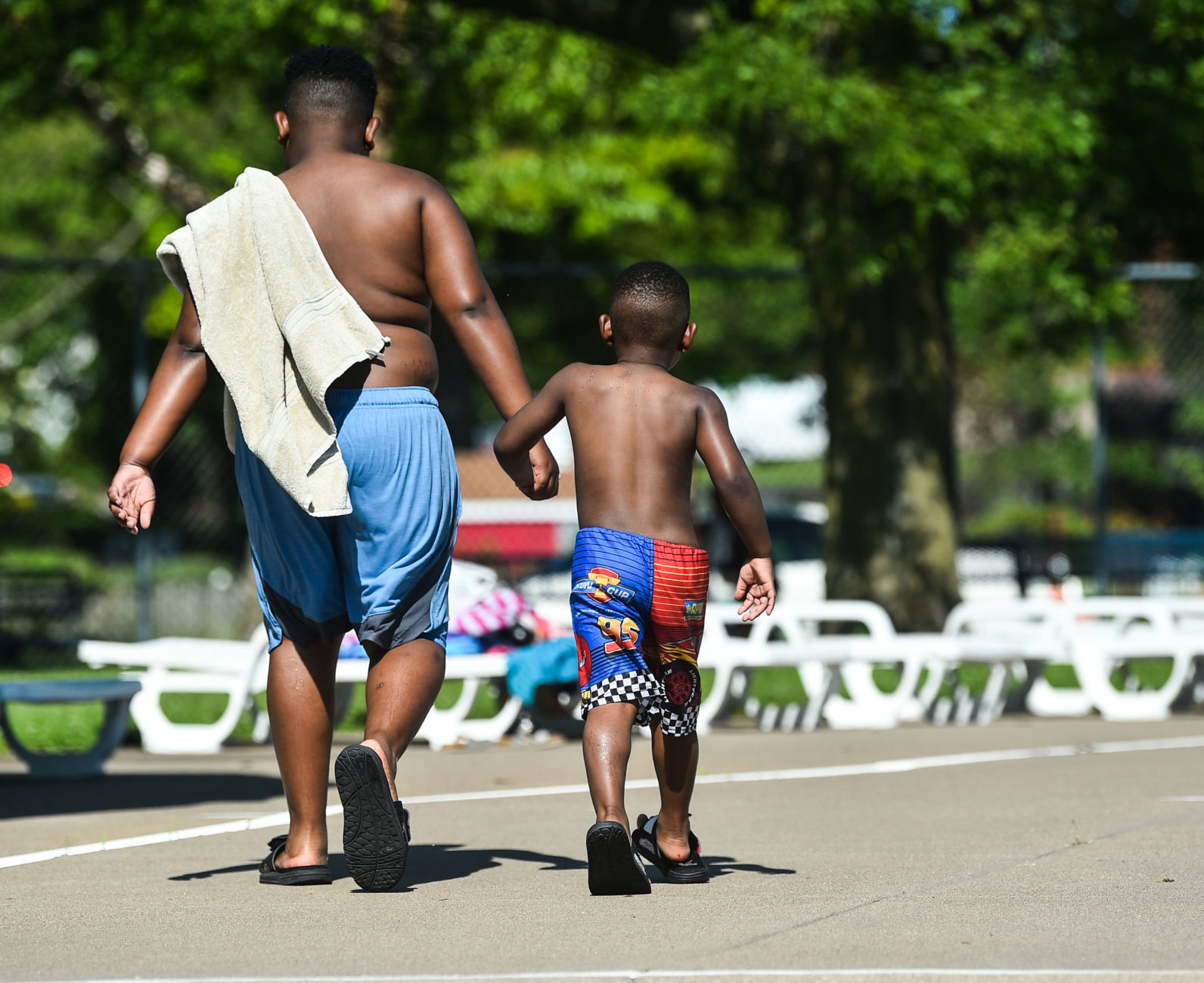 060619-mda-nws-poolopen-041a.jpg